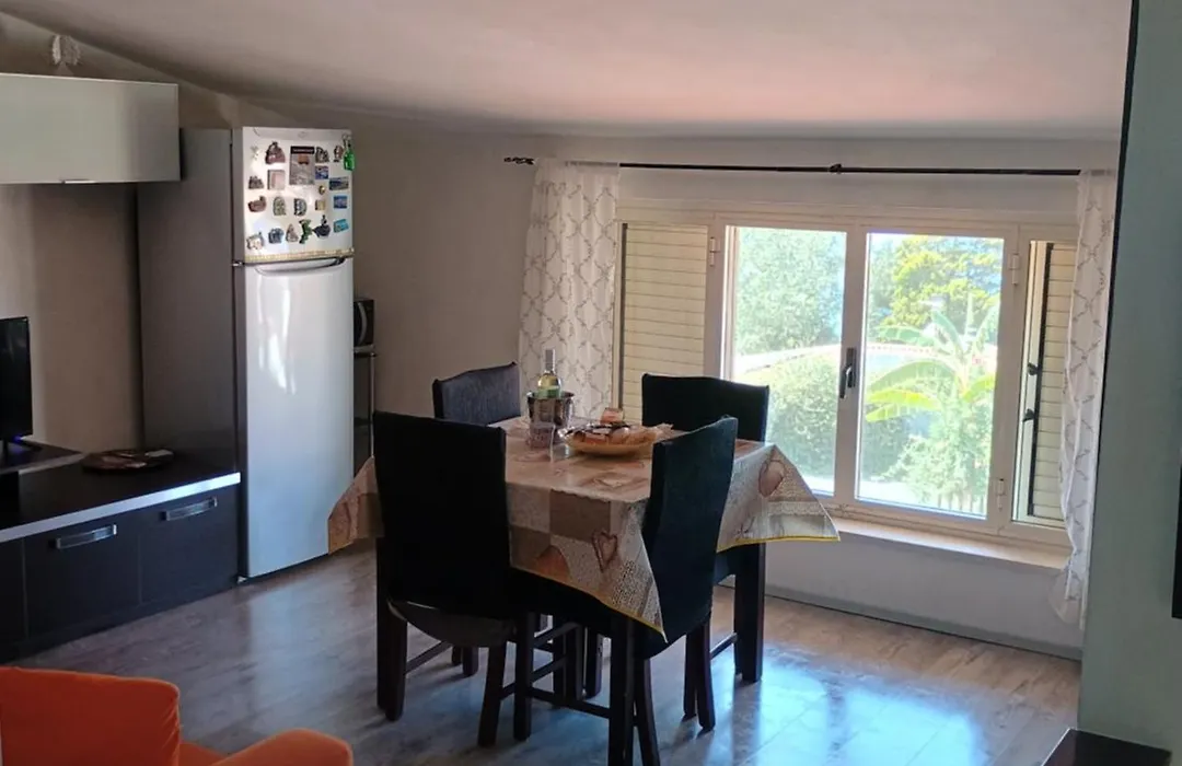 Casa di Giorgio-fronte spiaggia-1